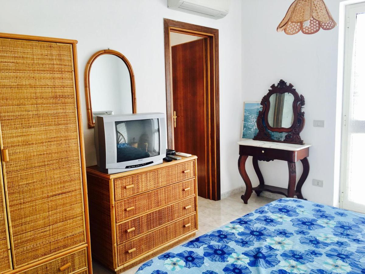 Apartmán Agenzia Isotur Geranio Ponza Exteriér fotografie